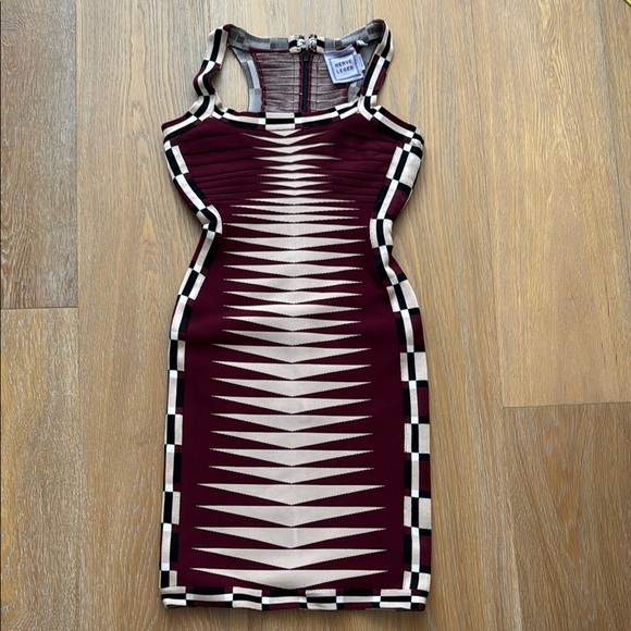 Herve Leger Karlie Geometric Print Short Dress in Beet Multi